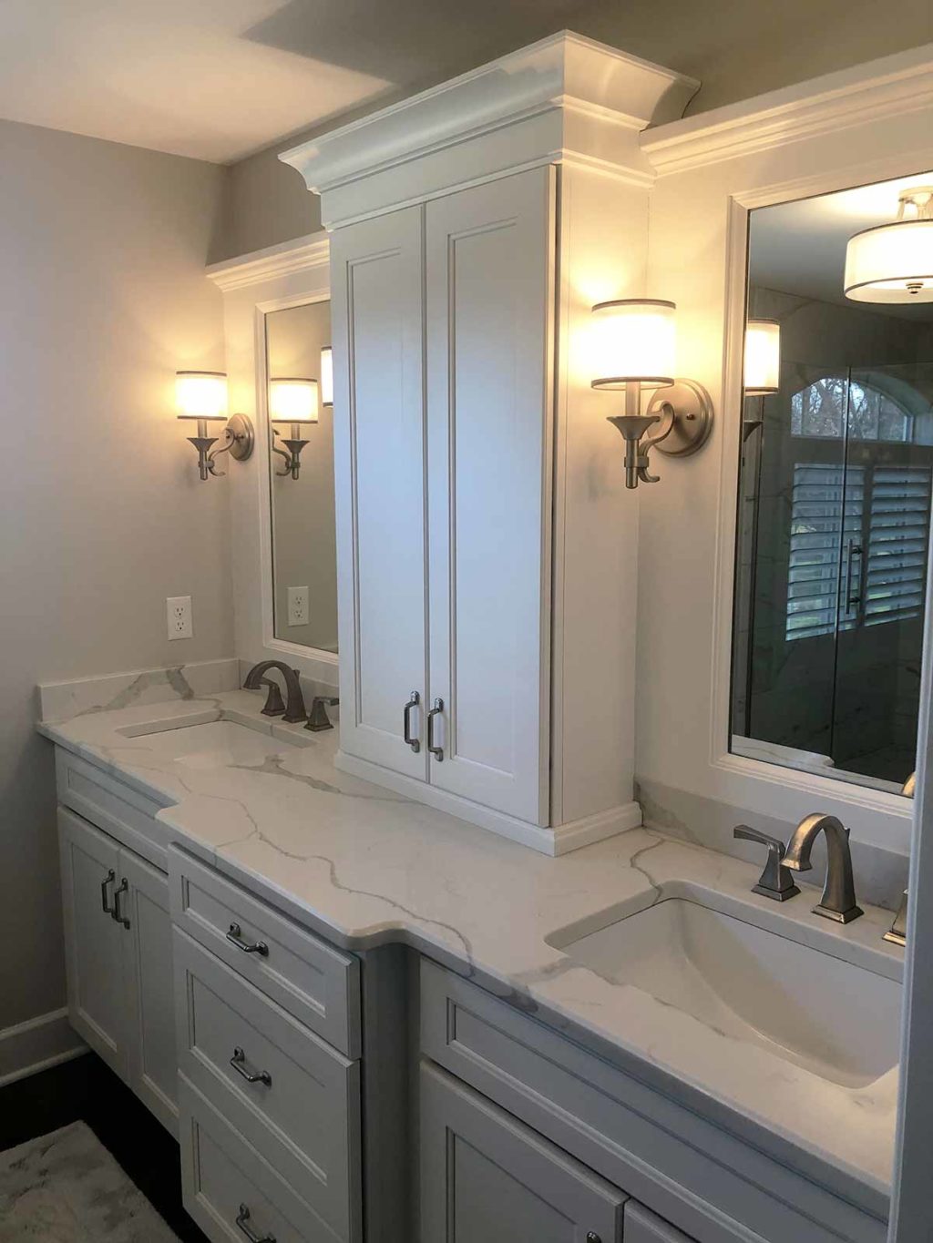 The Mendon Project vanties